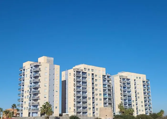 Beachfront Апартаменты *