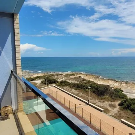 Apartment Beachfront